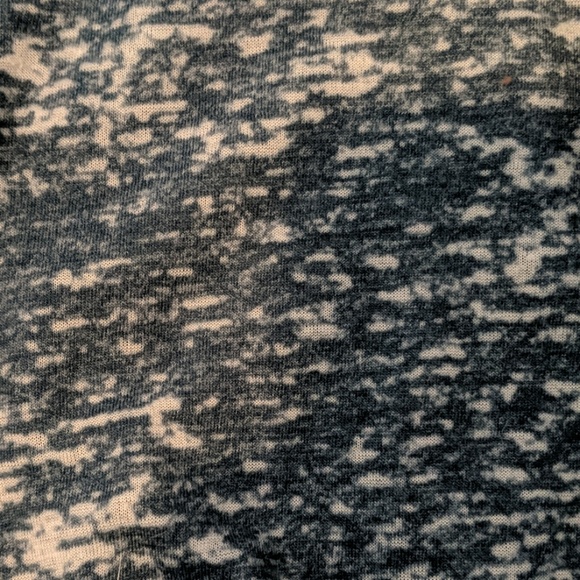 Blue open back long sleeve shirt - Picture 4 of 4